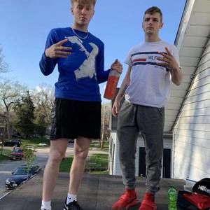 Meet your Posher, Todd